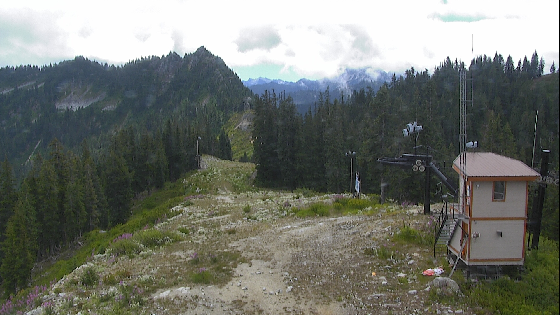 Stevens Pass Ski Resort webcam