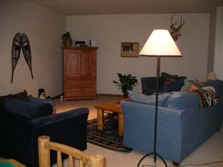 Family Room Dakota Court 49