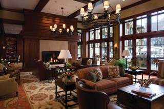 Fireside-Lobby